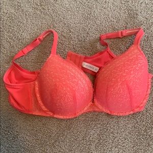 Cacique Intimates & Sleepwear - Cacique Bra 42D Cacique Intimates & Sleepwear - Cacique Bra 42D